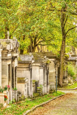 Pre Lachaise manzarası Paris 'te bir mezarlıktır. Resmi adı Doğu Mezarlığı. Burası Fransız başkentindeki en büyük mezarlık..