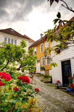 Bergen, Norrway - Ağustos 2022: Yaz mevsimi, HDR İmaj Tarihi Sanayi