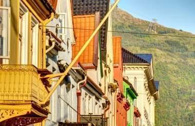Bergen, Norrway - Ağustos 2022: Yaz mevsimi, HDR İmaj Tarihi Sanayi