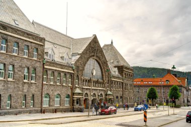Bergen, Norrway - Ağustos 2022: Yaz mevsimi, HDR İmaj Tarihi Sanayi