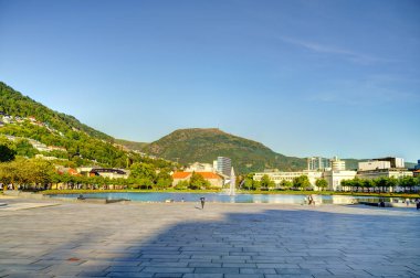 Bergen, Norrway - Ağustos 2022: Yaz mevsimi, HDR İmaj Tarihi Sanayi