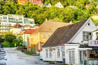 Bergen, Norrway - Ağustos 2022: Yaz mevsimi, HDR İmaj Tarihi Sanayi