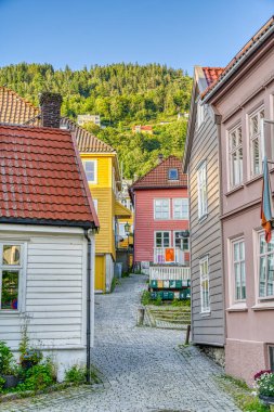 Bergen, Norrway - Ağustos 2022: Yaz mevsimi, HDR İmaj Tarihi Sanayi