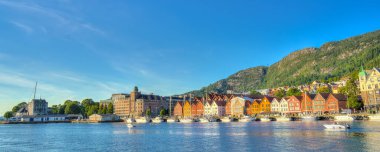 Bergen, Norrway - Ağustos 2022: Yaz mevsimi, HDR İmaj Tarihi Sanayi