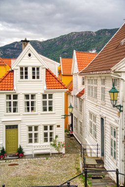 Bergen, Norrway - Ağustos 2022: Yaz mevsimi, HDR İmaj Tarihi Sanayi