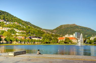 Bergen, Norrway - Ağustos 2022: Yaz mevsimi, HDR İmaj Tarihi Sanayi