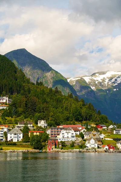 Csodálatos Kilátás Hardangerfjord Norvégiában Nyáron — Stock Fotó