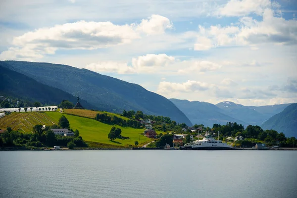 Increíble Vista Hardangerfjord Noruega Hora Verano —  Fotos de Stock