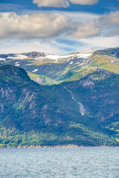 Tolle Aussicht Auf Den Hardangerfjord Norwegen Zur Sommerzeit — Stockfoto