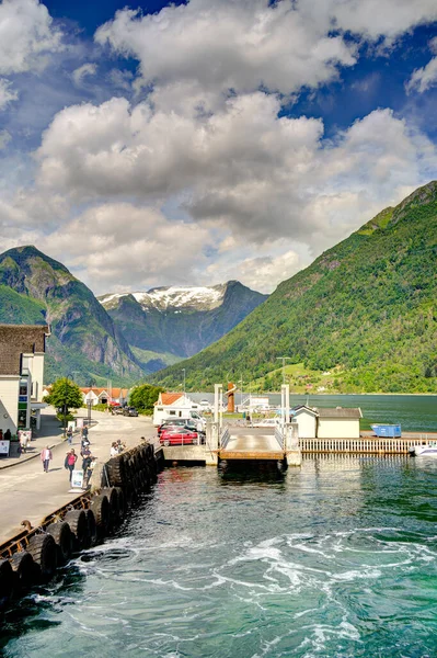 Fantastisk Utsikt Över Hardangerfjord Med Hus Norge Sommaren — Stockfoto