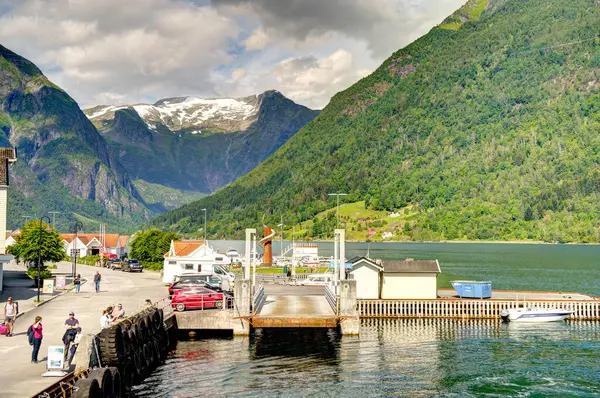 Csodálatos Kilátás Hardangerfjord Ház Norvégiában Nyáron — Stock Fotó