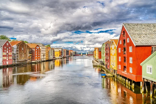 Trondheim Norvegia Agosto 2022 Centro Storico Con Tempo Nuvoloso — Foto Stock