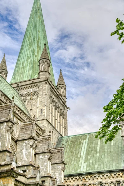 Тронхейм Норвегія Серпень 2022 Історична Церква Хмарну Погоду — стокове фото