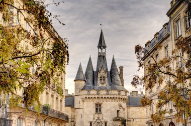 Bordeaux, Fransa - Aralık 2022: Kışın tarihi kent merkezi, HDR Image