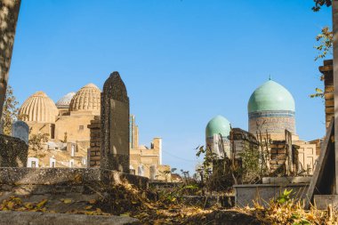 Semerkand, Özbekistan - Kasım 2022: Şah I Zinda Necropolis güneşli havada