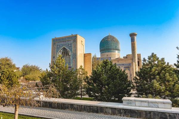 Samarkand Oezbekistan November 2022 Uitzicht Historische Bezienswaardigheden Het Najaar — Stockfoto