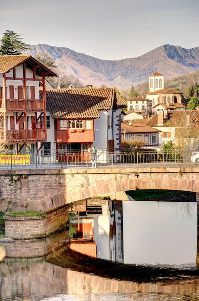 フランス サンジャン ピード ポート2022年12月24日 サンジャン ピード ポートのバスク村の都市景観 — ストック写真