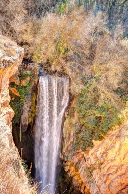 İspanya 'daki Manastır de Piedra Doğal Parkı manzarası