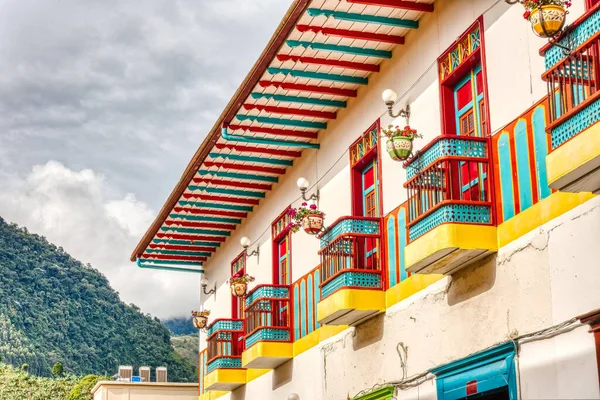 Jardin Κολομβία Μάιος 2019 Κόκκινα Αποικιακά Σπίτια Στο Δρόμο Του — Φωτογραφία Αρχείου