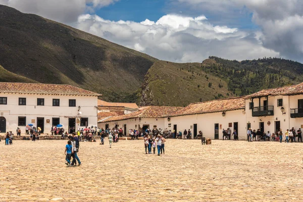 Villa Leyva Colombia April 2019 Toeristen Verblijven Het Plein Van — Stockfoto