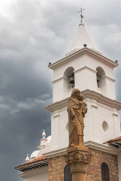 コロンビアのヴィラ レイヴァ 2019年4月20日 曇りの日の間の歴史的な建物の美しい景色 — ストック写真