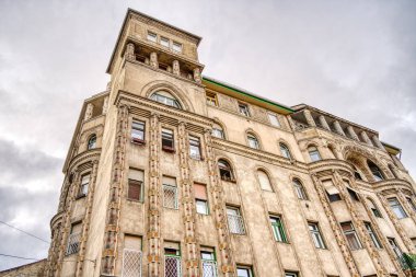 Budapeşte, Macaristan - 05 Kasım 2022: Sonbaharda tarihi kent simgeleri ve mimari mirası, HDR Resim