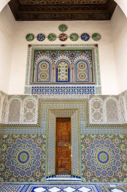 Fez, Fas - 22 Ocak 2020: Fas 'ta eski bir İslami mimari cami inşaatı