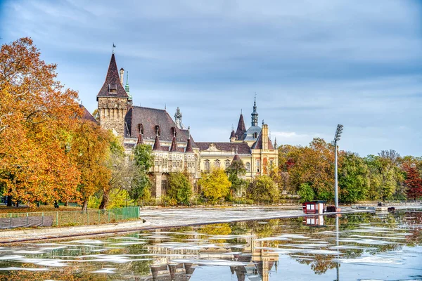 Boedapest Hongarije November 2022 Uitzicht Het Beroemde Thermaalbad Szechenyi Boedapest — Stockfoto