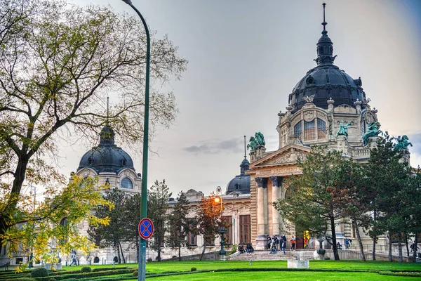 Budapeszt Węgry Listopada 2022 Widok Słynnej Łaźni Termalnej Szechenyi Budapeszcie — Zdjęcie stockowe