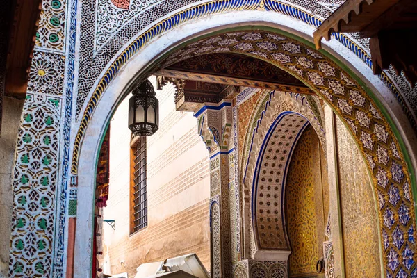 Фес Марокко Января 2020 Года Старая Мечеть Строит Исламскую Архитектуру — стоковое фото