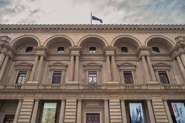 Melbourne, Avustralya - 20 Temmuz 2023: Bulutlu havada tarihi şehir merkezi, HDR Image