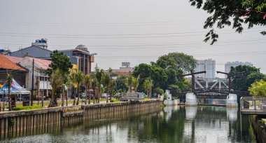 Jakarta, Endonezya - 4 Temmuz 2023: Güneşli havada tarihi merkez, HDR Görüntü