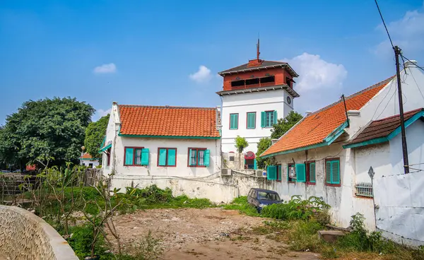 Jakarta, Endonezya - 4 Temmuz 2023: Güneşli havada tarihi merkez, HDR Görüntü