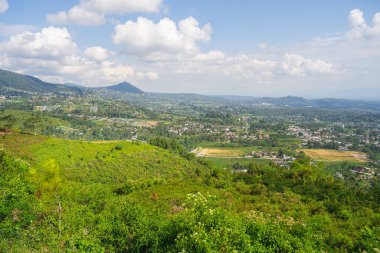Gunung Lawu Volkanı, Java, Endonezya 'nın yamaçları