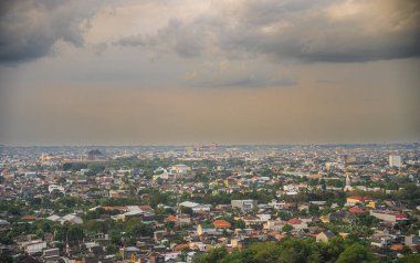 Java, Endonezya 'daki Surakarta şehrinin hava manzarası