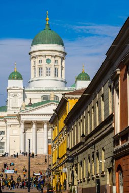 Helsinki, Finlandiya - 18 Mart 2023: Kışın kent merkezi, HDR Image