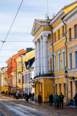 Helsinki, Finlandiya - 18 Mart 2023: Kışın kent merkezi, HDR Image