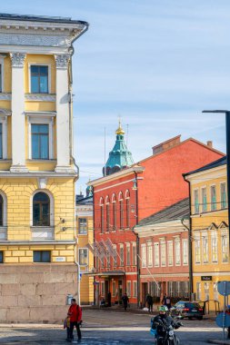 Helsinki, Finlandiya - 18 Mart 2023: Kışın kent merkezi, HDR Image