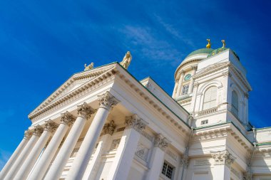 Helsinki, Finlandiya - 18 Mart 2023: Kışın kent merkezi, HDR Image