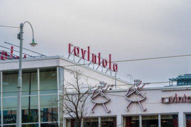 Helsinki, Finlandiya - 18 Mart 2023: Kışın kent merkezi, HDR Image