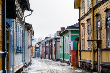 Rauma, Finlandiya - Şubat 12023: Kışın tarihi merkez, HDR Image