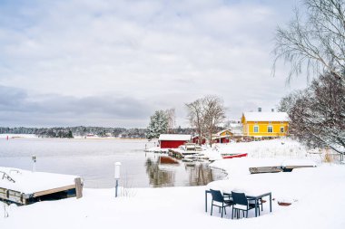 Turku, Finlandiya - 27 Mart 2023: Kışın şehir manzarası, HDR Görüntü