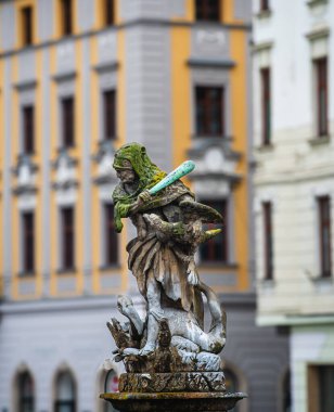 Olomouc, Çek Cumhuriyeti - Mart 12023: Bulutlu havada tarihi kent merkezi, HDR Görüntü