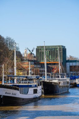 Turku, Finlandiya - Mart 12023: Kışın tarihi kent simgeleri, HDR Görüntü