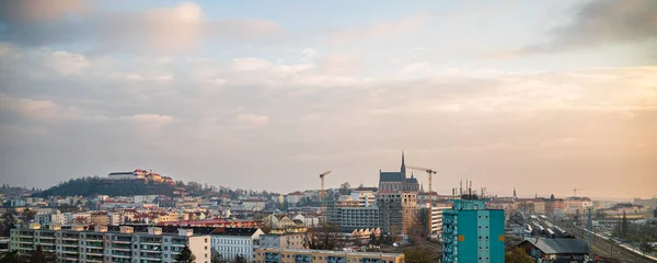 ブルノ チェコ 2023 曇った天気の歴史的な都市の中心 Hdr Image — ストック写真