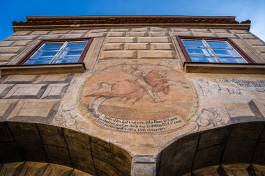 Uygulama, Çek Cumhuriyeti - Mart 12023: Güneşli havada tarihi köy, HDR Görüntü