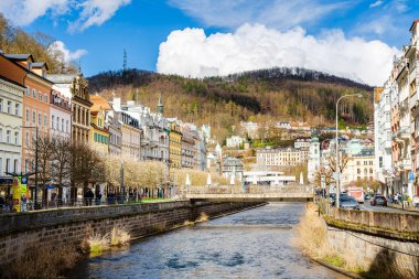 Karlovy Vary, Çek Cumhuriyeti: Mart 12023: İlkbaharda tarihi kent merkezi, HDR Resmi