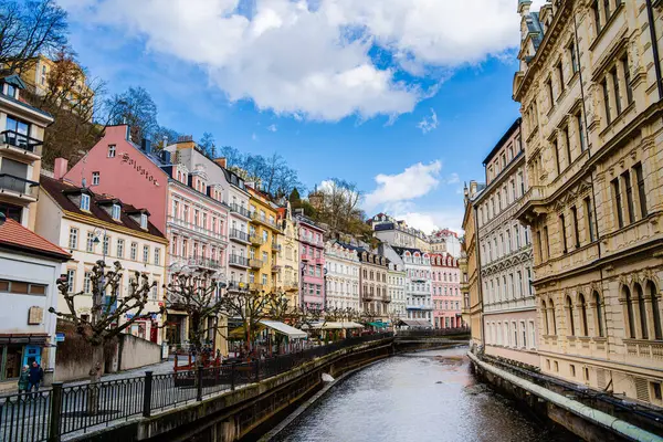 Karlovy Vary Tjekkiet Marts 2023 Historisk Bymidte Foråret Hdr Image - Stock-foto