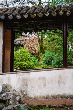 Suzhou, Çin - Aralık 12023: Çiftin bulutlu havada dinlenme bahçesi, HDR Görüntü