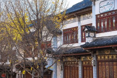 Dali, Çin - 1 Aralık 2023: Güneşli havada Eski Şehir, HDR Görüntü